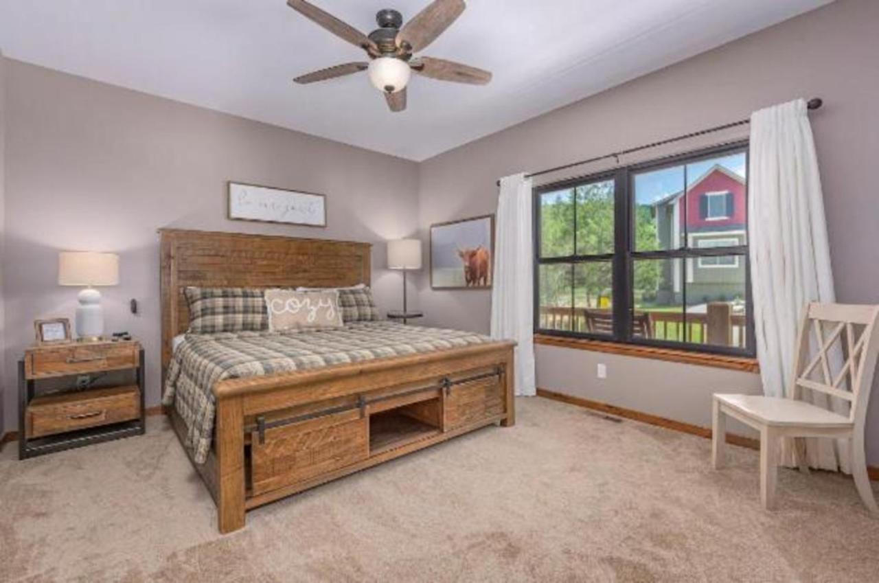 Premier Retreat With Hot Tub, Theater & Pool Table Villa Hollister Luaran gambar