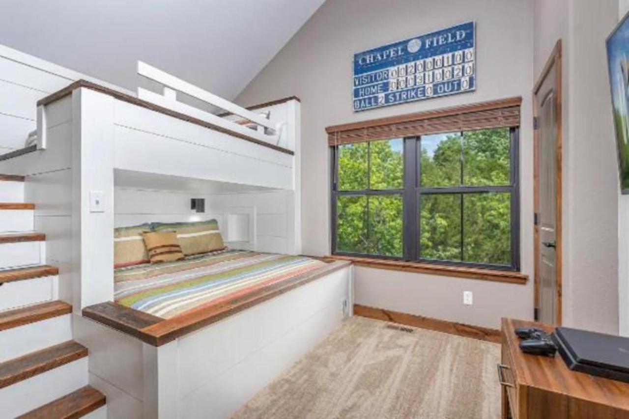 Premier Retreat With Hot Tub, Theater & Pool Table Villa Hollister Luaran gambar