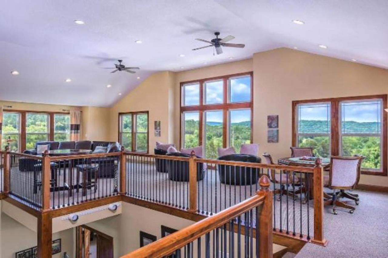 Premier Retreat With Hot Tub, Theater & Pool Table Villa Hollister Luaran gambar
