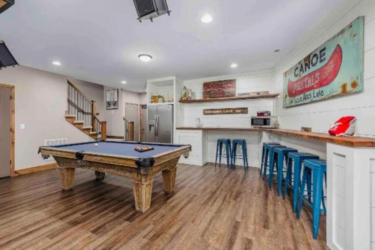 Premier Retreat With Hot Tub, Theater & Pool Table Villa Hollister Luaran gambar